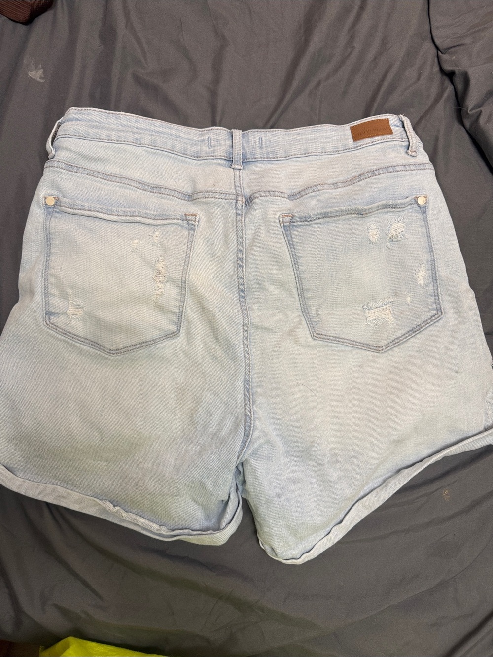 Judy Blue Light Wash Distressed Denim Shorts with Patch Detail - Picture 4 of 4
